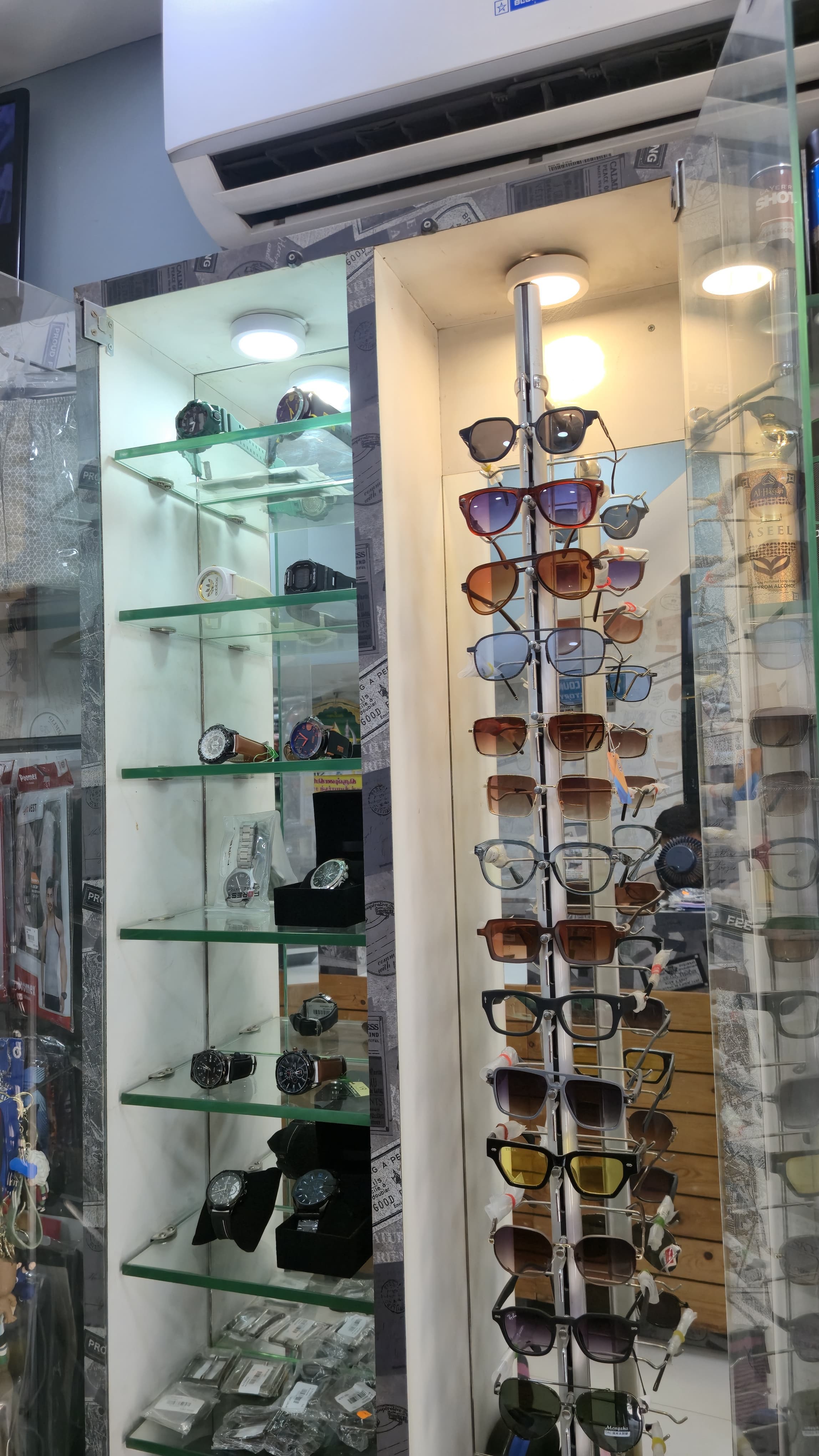 Accessories - Sunglasses